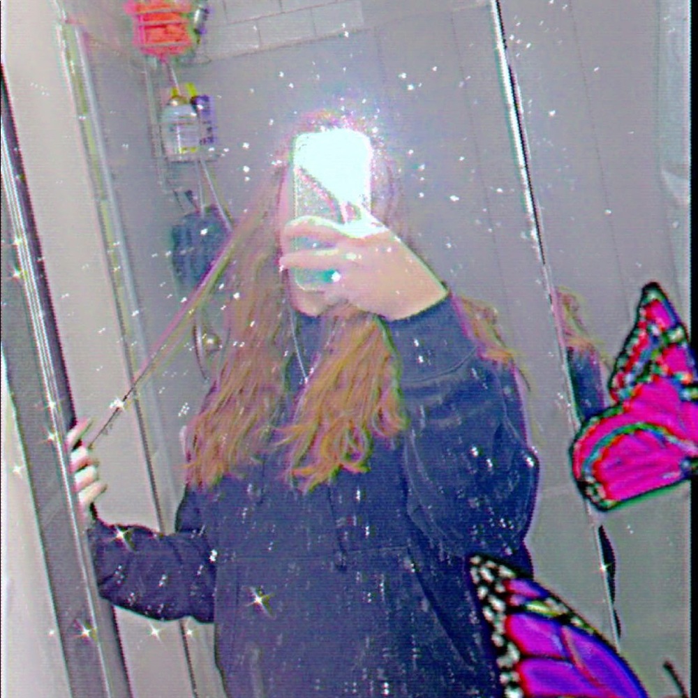 Meet your Posher, Kenlee